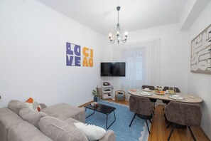 スマートテレビ、書庫