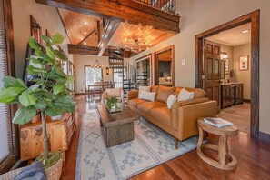 Televisor i llar de foc 