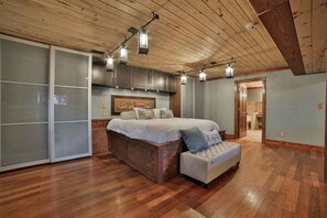 10 camere, una scrivania, Wi-Fi, lenzuola