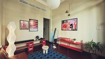 Classic House, 2 Bedrooms, Housekeeping, City View | Living area