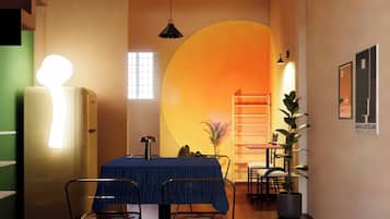 Casa adosada, 2 habitaciones, Servicio de limpieza, vistas a la ciudad | Servicio de comidas en la habitación