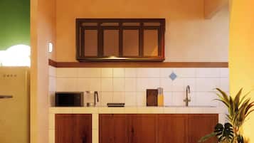 Casa adosada, 2 habitaciones, Servicio de limpieza, vistas a la ciudad | Cocina privada