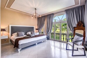 Bügeleisen/Bügelbrett, WLAN, Bettwäsche