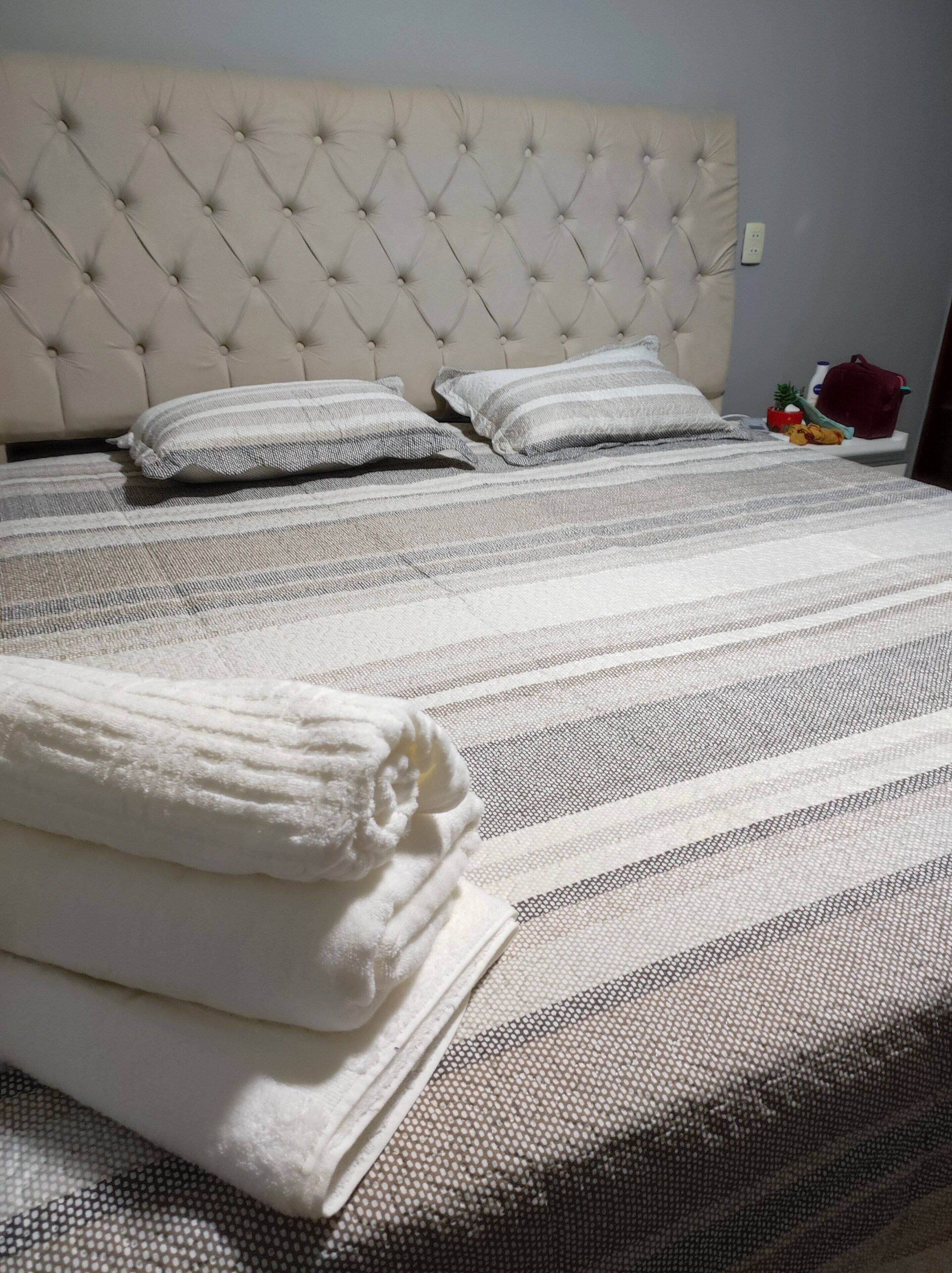 2 bedrooms, free WiFi, bed sheets, wheelchair access