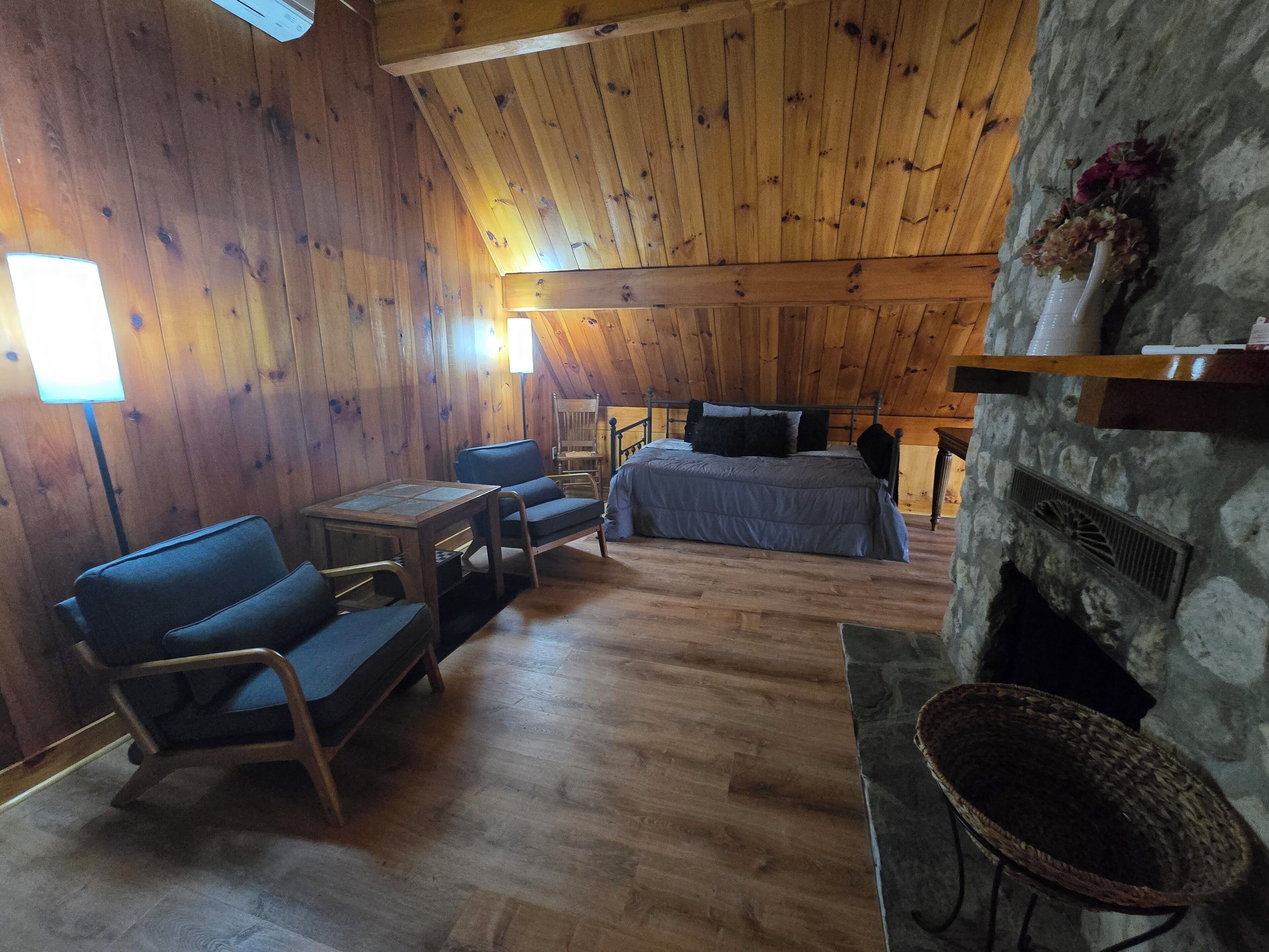 3 chambres, bureau, fer et planche à repasser, Wi-Fi gratuit