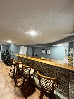 Lobby - Beautiful basement (Wilmot)