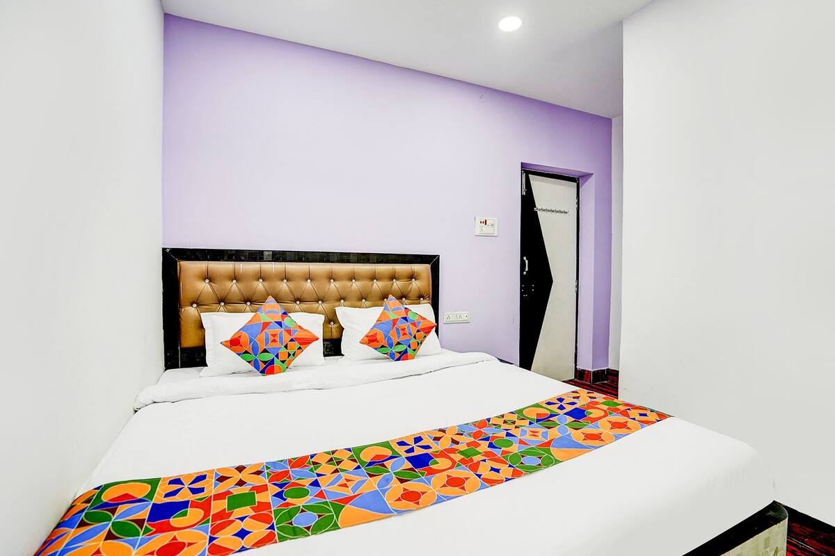 Deluxe Room | Egyptian cotton sheets, premium bedding, in-room safe, free WiFi