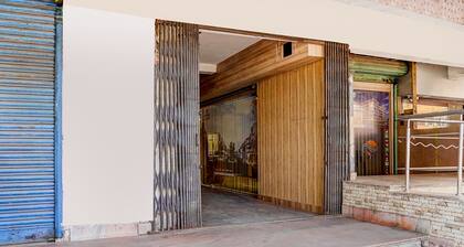 Fabhotel Triotel Inn