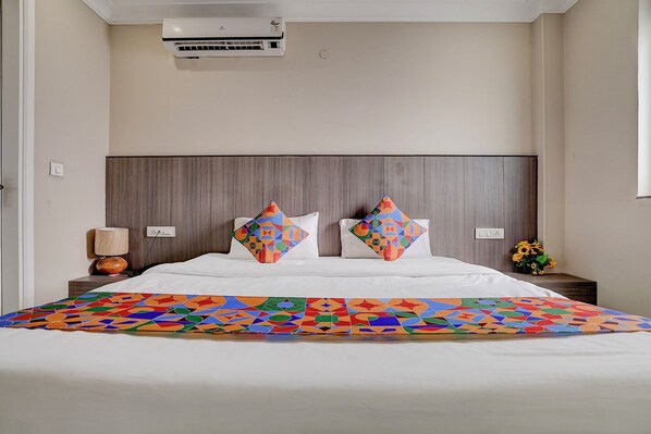 Lakens van Egyptisch katoen, luxe beddengoed, een kluis op de kamer