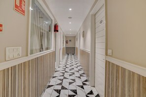 Lobby - FabHotel Palm Green - 500m from Gurdwara Sri Guru Singh Sabha Green Field Colony Faridabad (Faridabad)