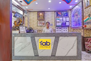 Reception - Fabhotel Kg Palace (New Delhi)