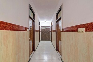 Lobby - Fabhotel Kg Palace (New Delhi)