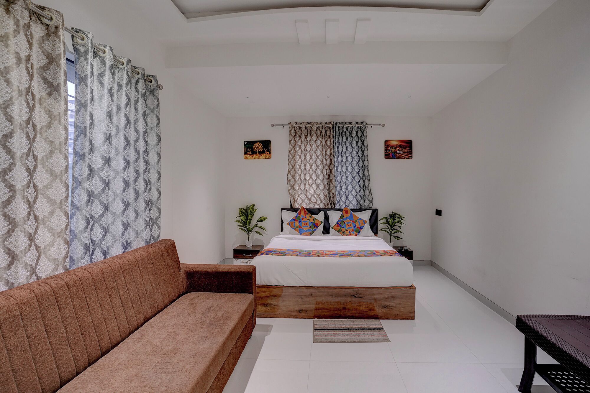 Egyptian cotton sheets, premium bedding, in-room safe, free WiFi