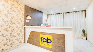 Reception - Fabhotel The Galaxy (Faridabad)