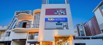 Fabhotel The Galaxy