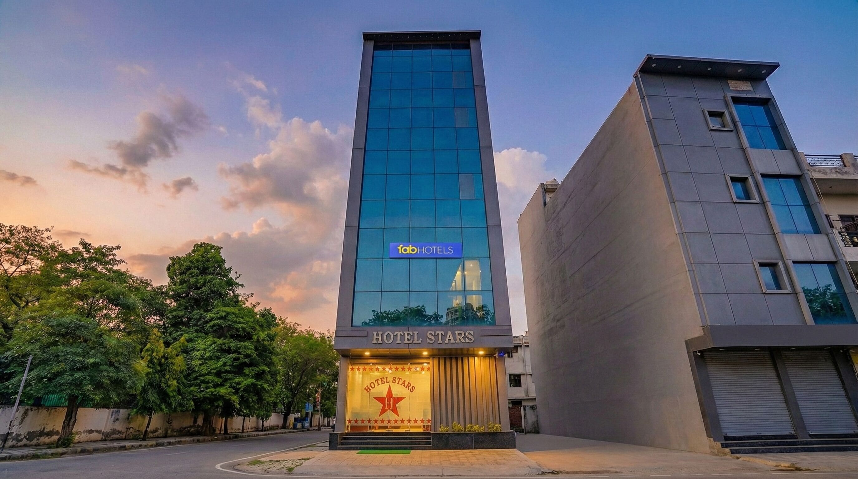 Mặt tiền nơi lưu trú