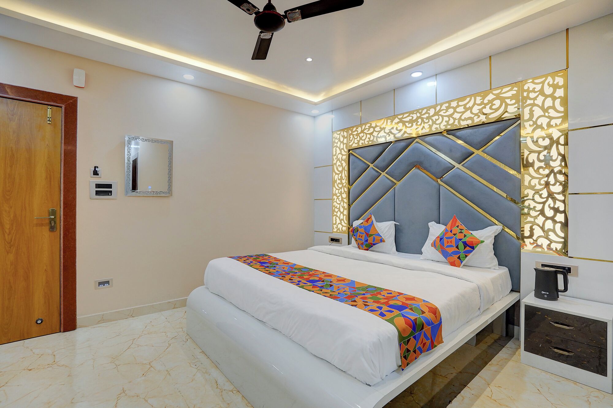 Premium Room | Egyptian cotton sheets, premium bedding, in-room safe, free WiFi