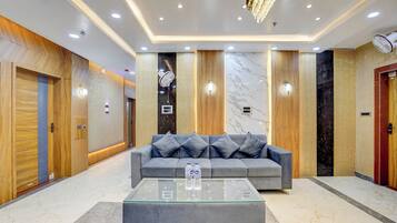 Zona de estar del vestíbulo