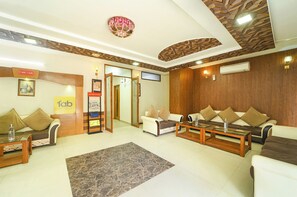 Khu tiếp khách ở sảnh