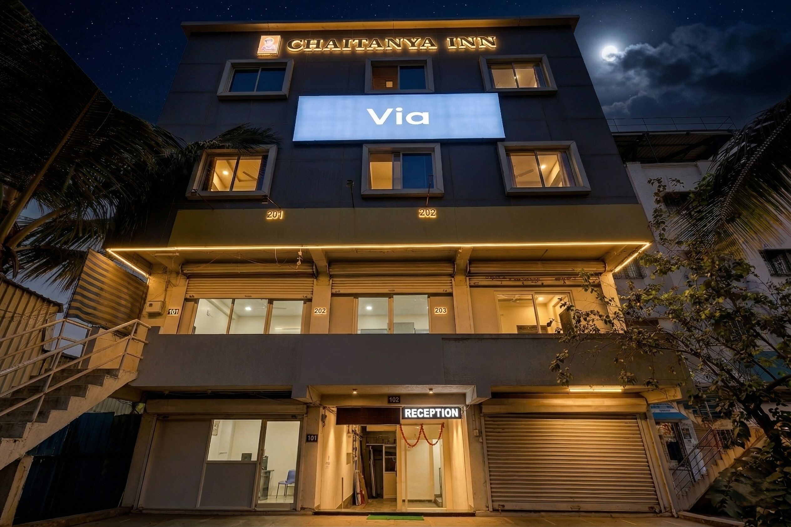 المنشأة من الخارج