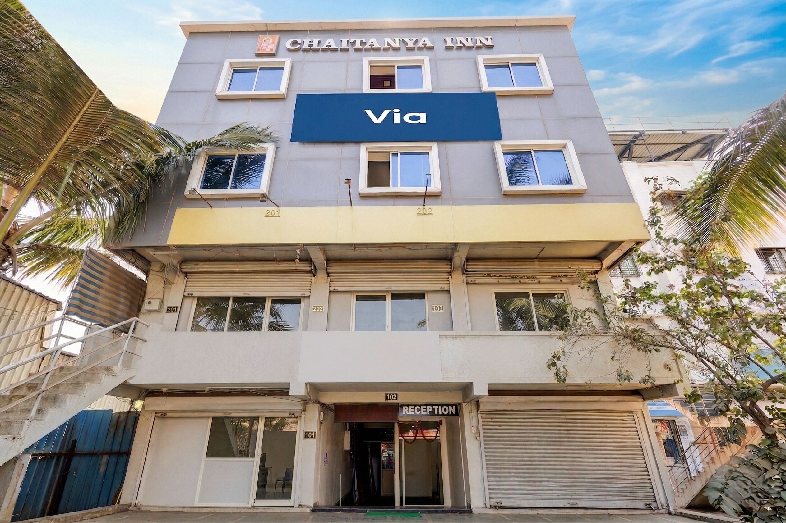 المنشأة من الخارج