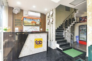Reception - Fabhotel Rb Inn (Amritsar)