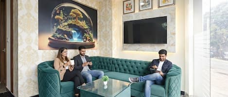 ロビー応接スペース