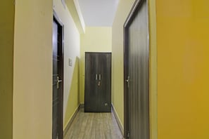 Lobby - Via Crown (Kolkata)