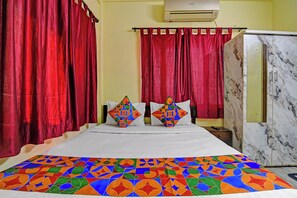 埃及棉床单、高档床上用品、客房内保险箱、免费 WiFi