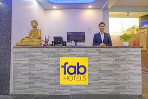 Reception - Fabhotel Ravai Beach - 500m From Calangute Beach (Calangute)
