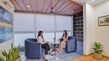 Egyptian cotton sheets, premium bedding, in-room safe, free WiFi