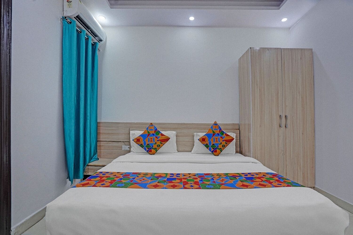 Deluxe Room | Egyptian cotton sheets, premium bedding, in-room safe, free WiFi