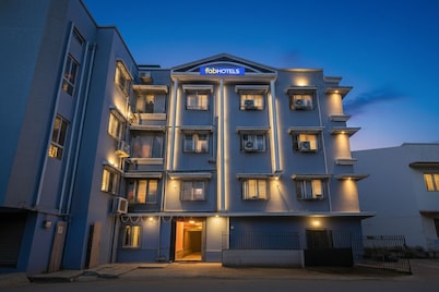 Fabhotel Binayak Inn