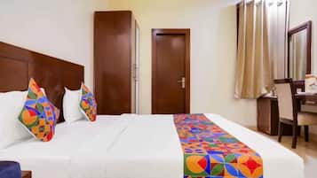 Egyptian cotton sheets, premium bedding, in-room safe, free WiFi