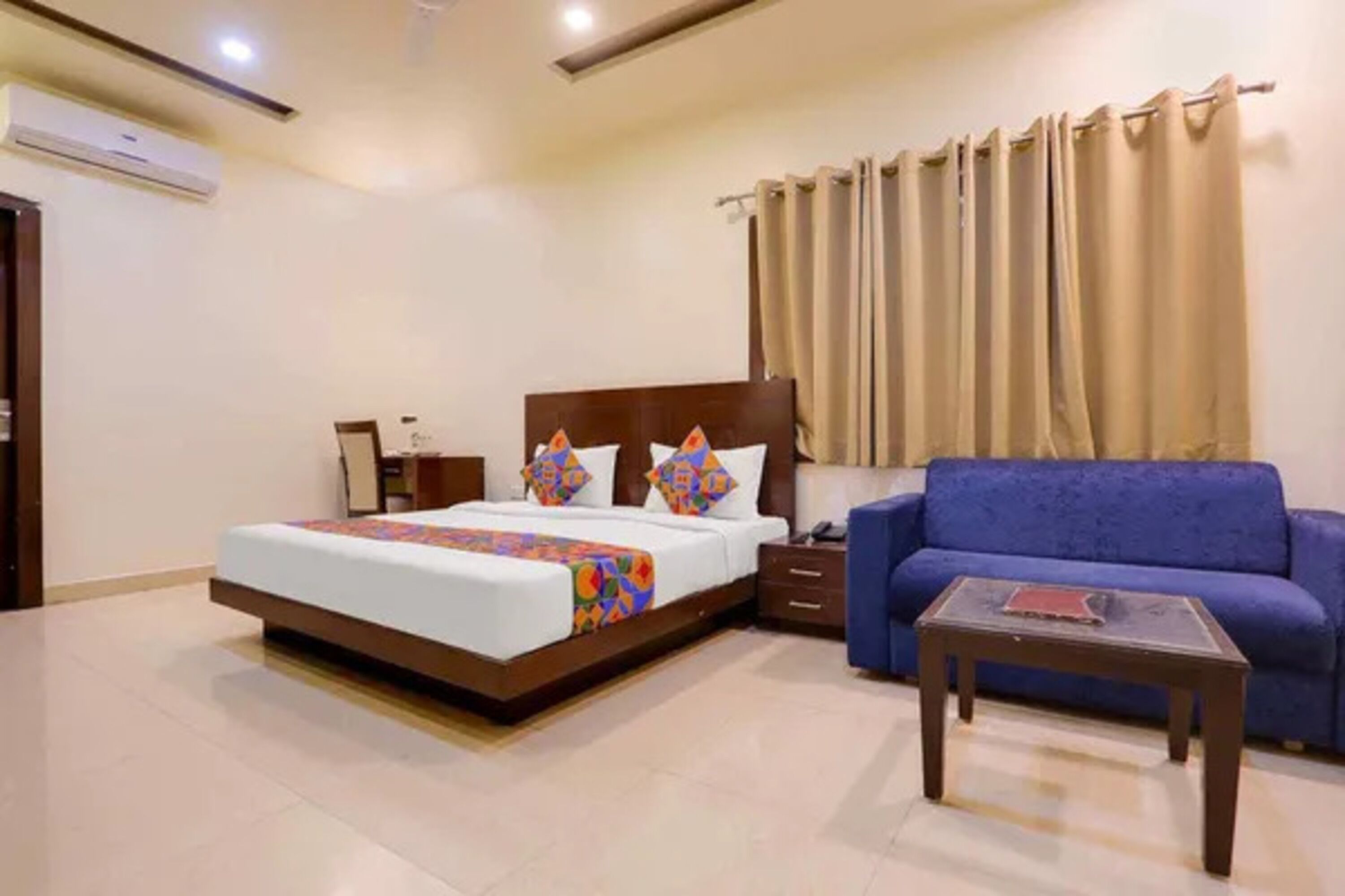 埃及棉床單、高級寢具、客房內保險箱、免費無線上網