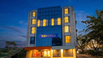 Fachada de la propiedad