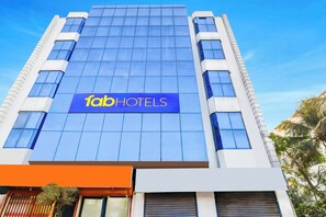 Exterior - Fabhotel Dream (Kolkata)
