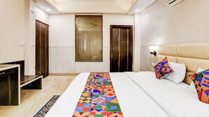 Lakens van Egyptisch katoen, luxe beddengoed, een kluis op de kamer