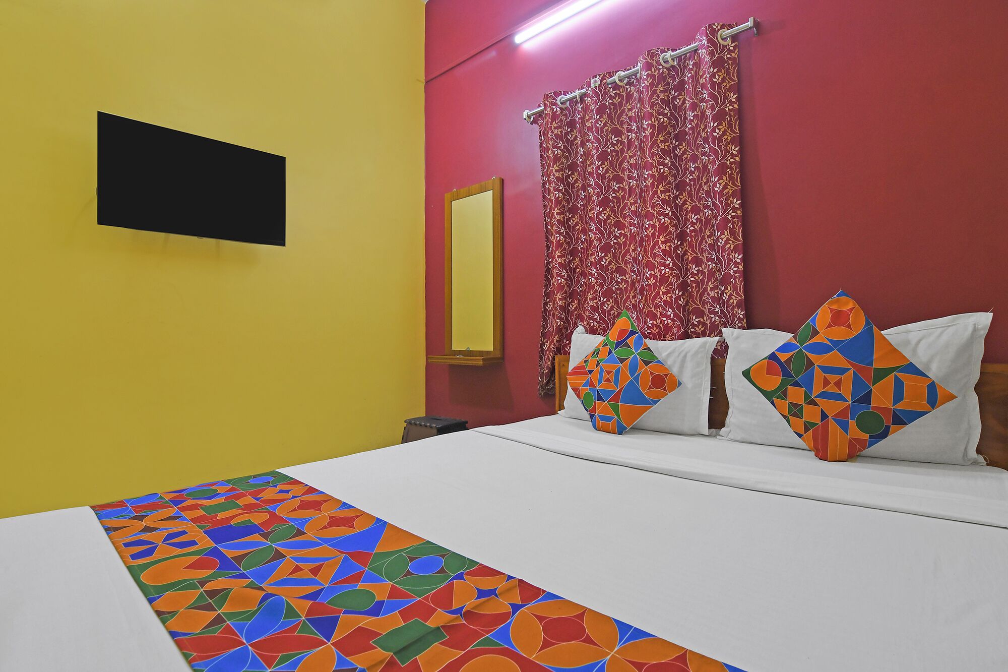 Sengetøy i egyptisk bomull, sengetøy av topp kvalitet og safe på rommet