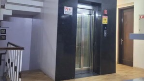 엘리베이터