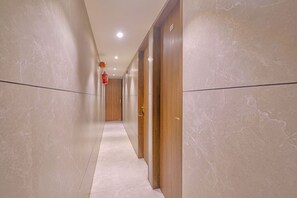 Lobby - Via Woodlands (Mumbai)