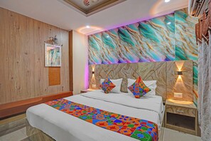 Deluxe Room | Egyptian cotton sheets, premium bedding, in-room safe, free WiFi - Fabhotel Mj International (Lucknow)