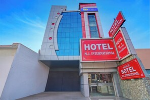 Exterior - Fabhotel Mj International (Lucknow)