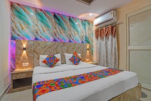 Deluxe Room | Egyptian cotton sheets, premium bedding, in-room safe, free WiFi - Fabhotel Mj International (Lucknow)