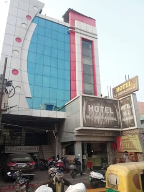 Exterior - Fabhotel Mj International (Lucknow)