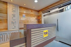 Reception - Fabhotel Mj International (Lucknow)