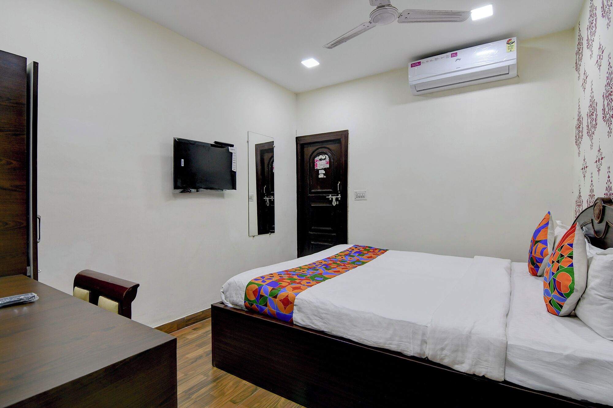 이집트산 면 시트, 고급 침구, 객실 내 금고, 무료 WiFi