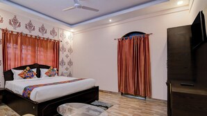 Deluxe Room - Fabhotel Springwood (Barasat)