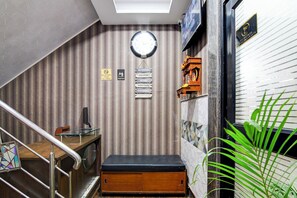 Khu tiếp khách ở sảnh