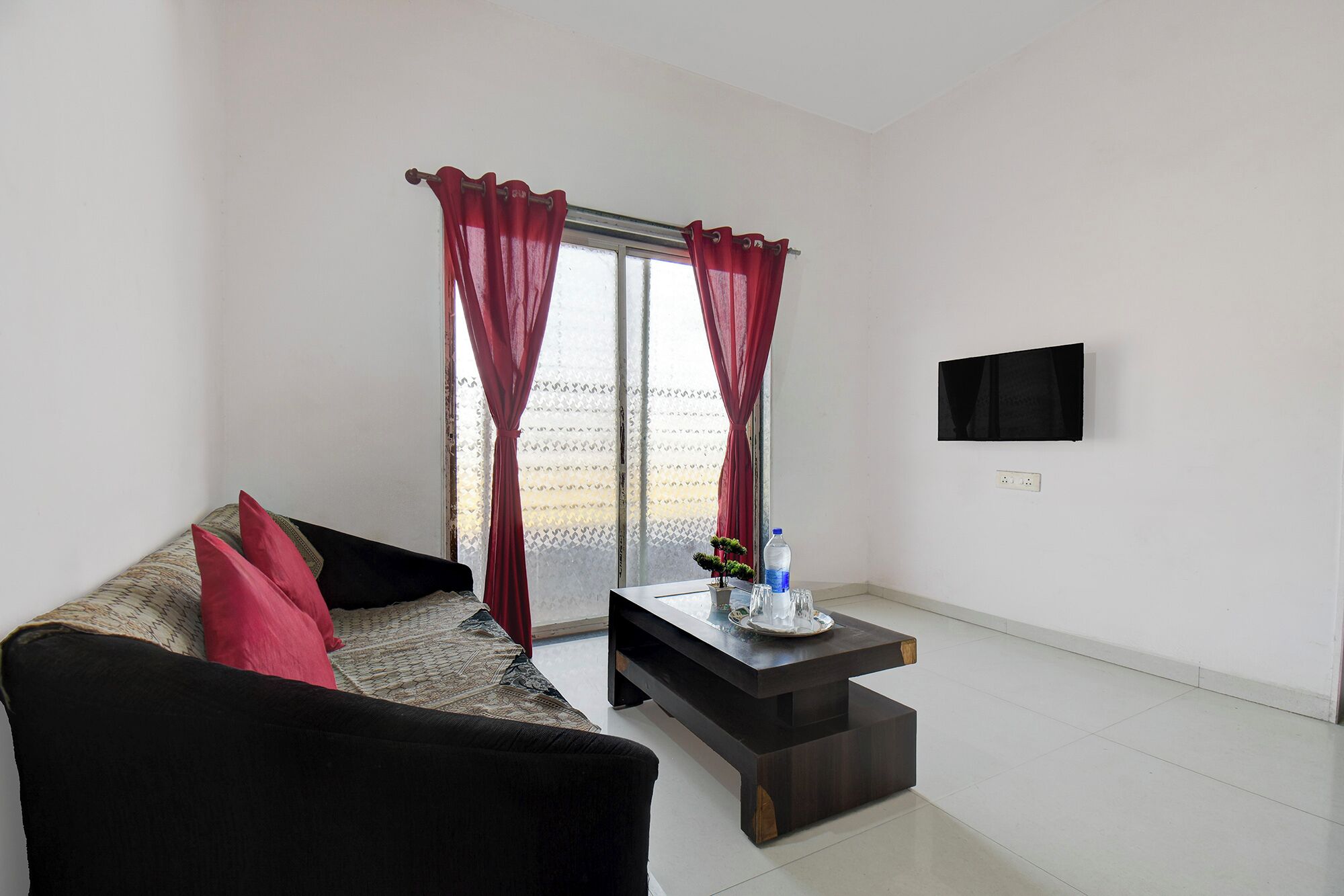 Egyptian cotton sheets, premium bedding, in-room safe, free WiFi